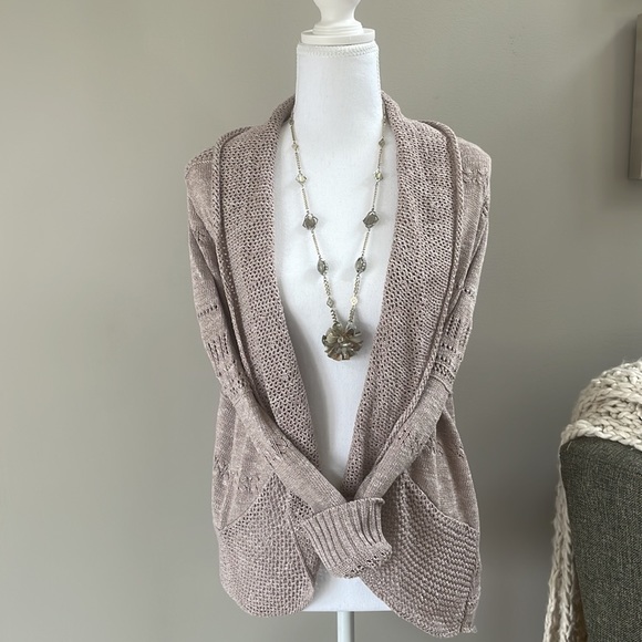 Cardigan sweater - Picture 6 of 6